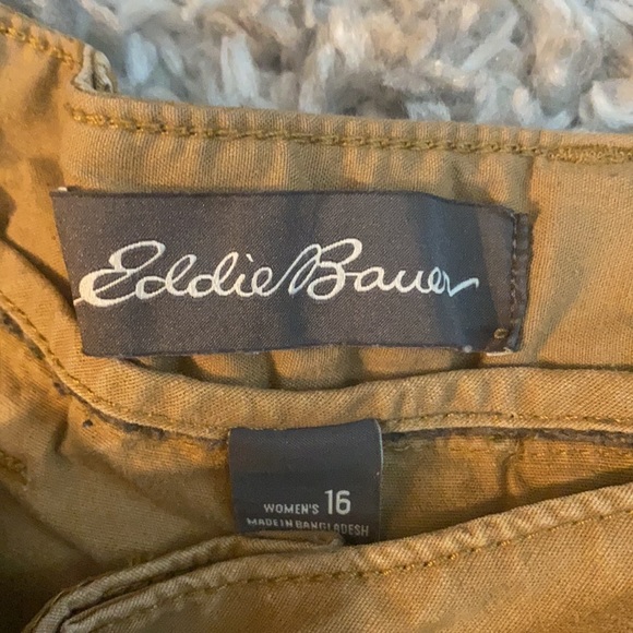 Pants - Picture 3 of 4